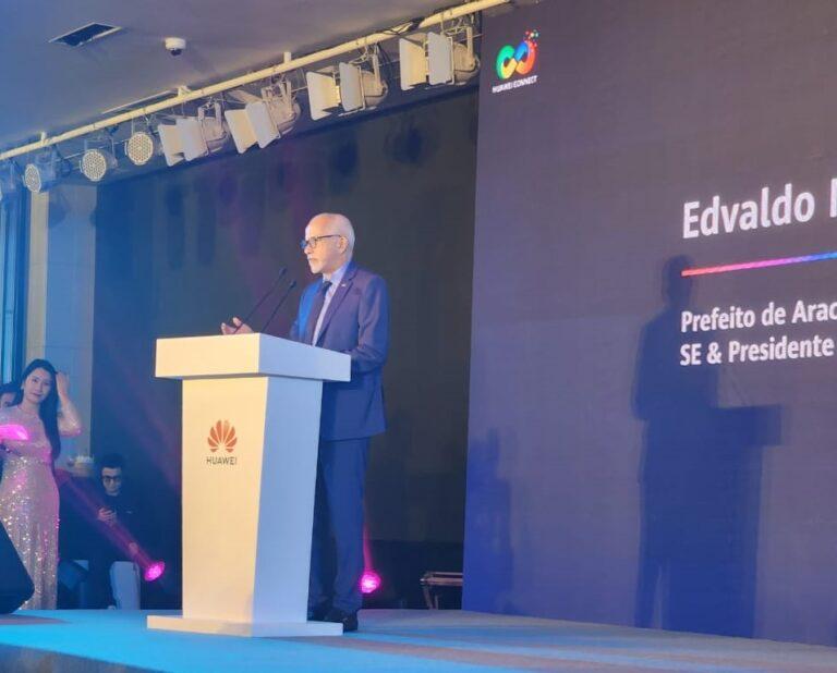 Edvaldo Nogueira representa prefeitos brasileiros em evento sobre tecnologia da Huawei em Shanghai