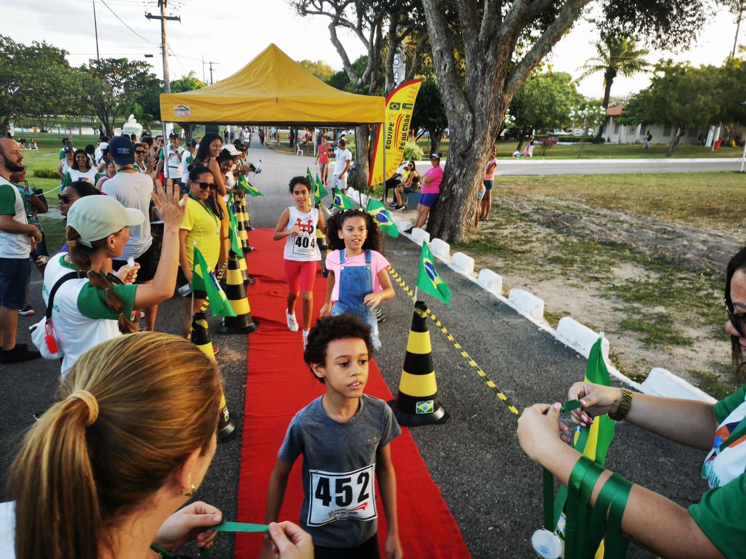 Escola Estadual 11 de Agosto reúne mais de 150 participantes na Primeira Corrida de Surdos
