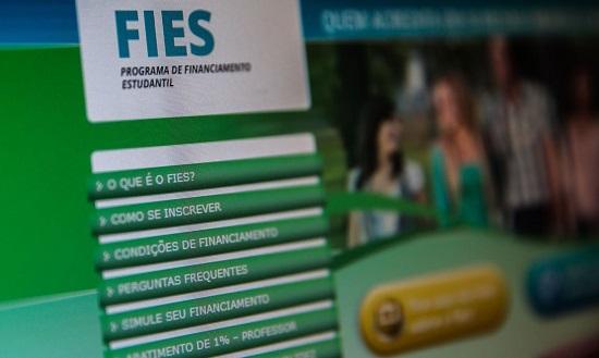 MEC anuncia processo seletivo para 60 mil vagas remanescentes do Fies