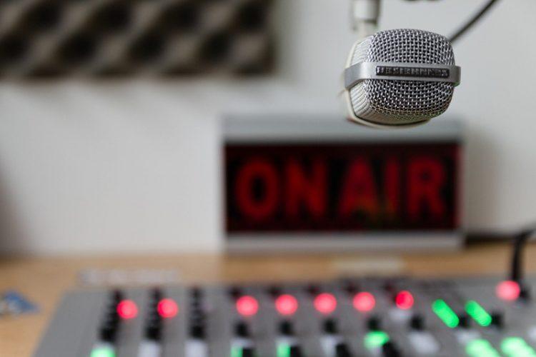 Ministério das Comunicações autoriza rádio comunitária em Nossa Senhora Aparecida
