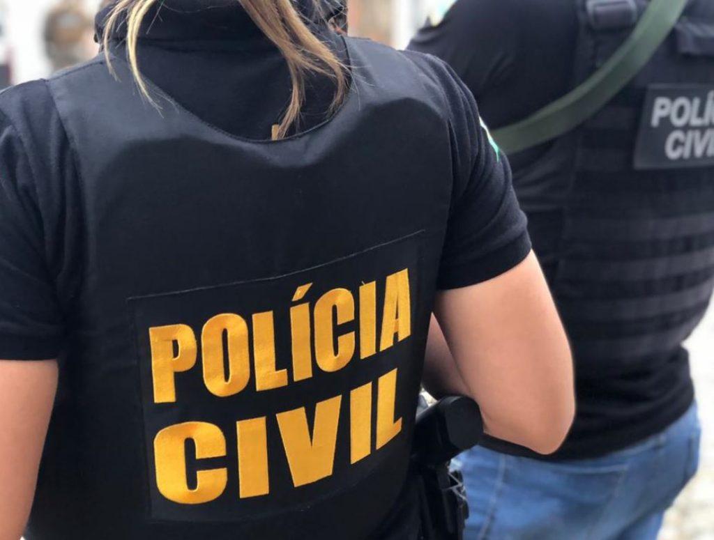 Polícia Civil prende na Bahia, investigado por matar homem, lavar a faca e fugir de festa em Canindé