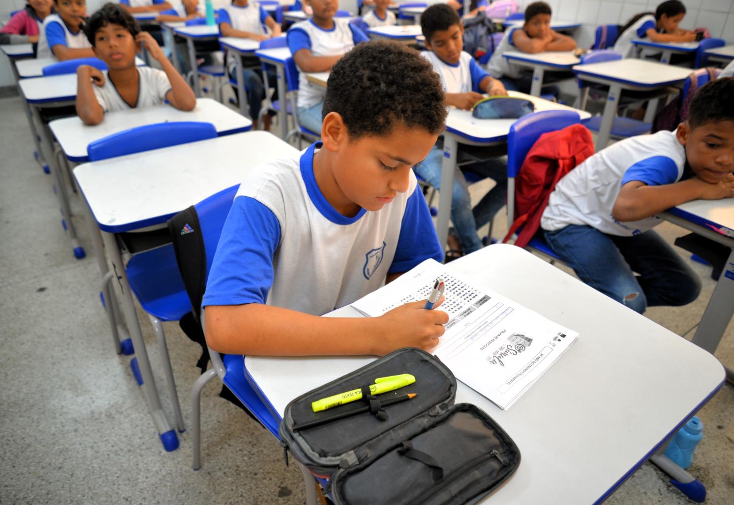 Provas do Saeb começam a ser aplicadas nesta segunda-feira
