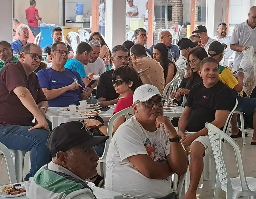 Associação dos Cronistas realiza festa de confraternização