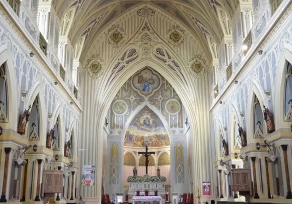 Catedral reabre para missa de Nossa Senhora da Conceição