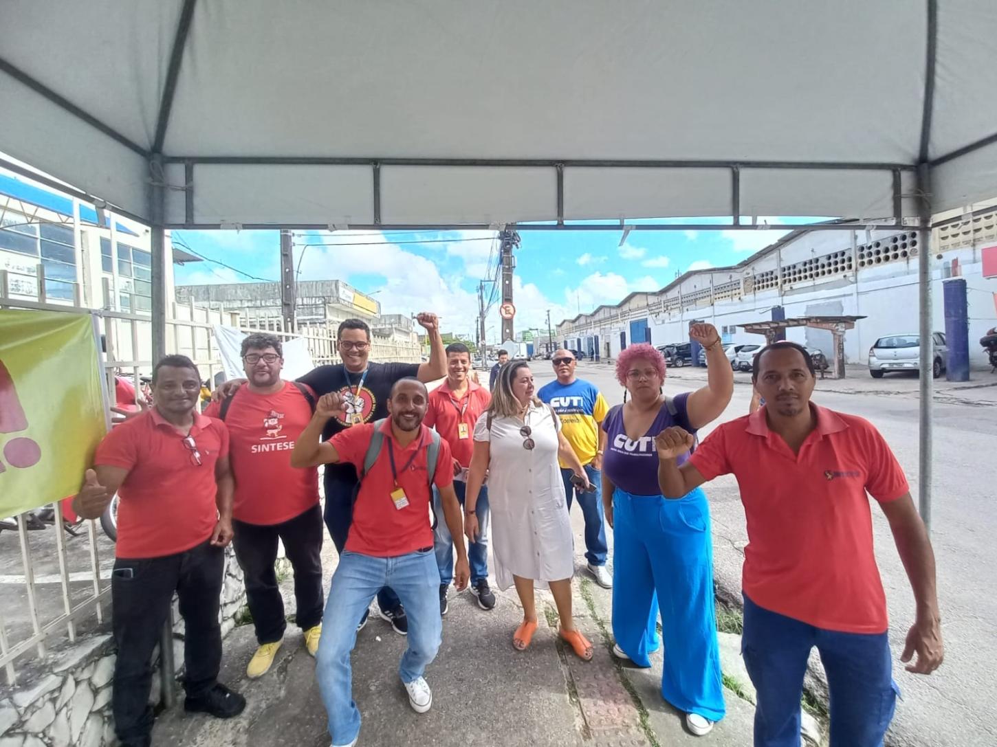 Com indicativo de Greve, ato reforça luta contra sobrecarga de carteiros