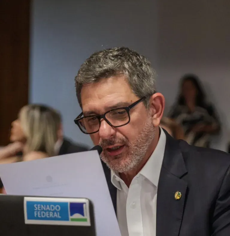 Com relatórios favoráveis do senador Rogério, CAE aprova medidas essenciais para o futuro do Brasil