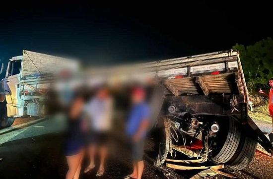 Condutor de veículo de passeio  morre após colisão frontal com caminhão em Carira