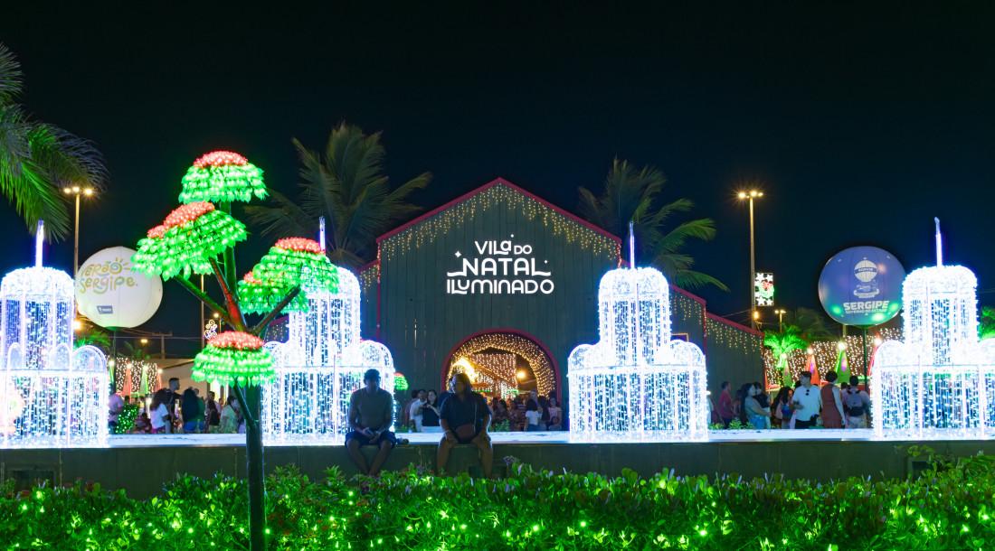 Confira programação da Vila do Natal Iluminado neste domingo, dia 24