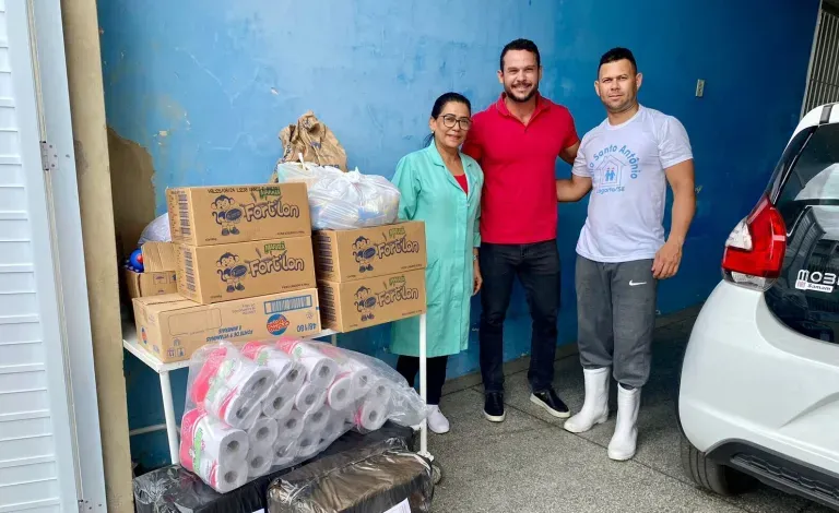 Delegado Clever Farias visita Fazenda da Esperança e também promove doações para asilos da região