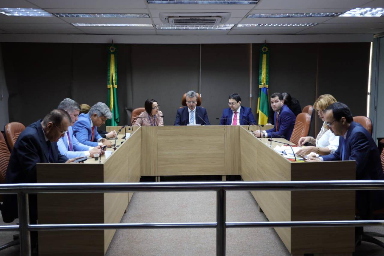 Emendas aos PLs sobre Orçamento do Estado e Plano Pluarianual discutidas na Comissão de Finanças