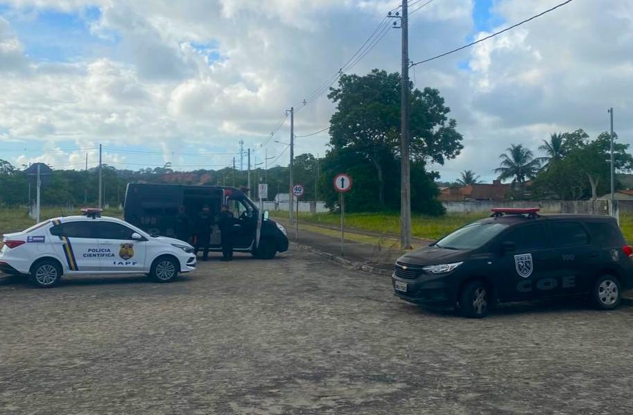 Explosivos apreendidos em sede de torcida organizada são detonados em ação entre polícias Científica e Militar