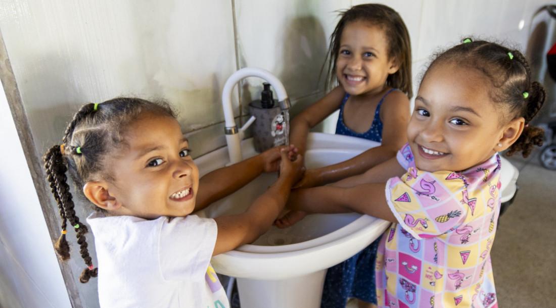 Investimentos do Governo do Estado e da Deso ampliam acesso à água