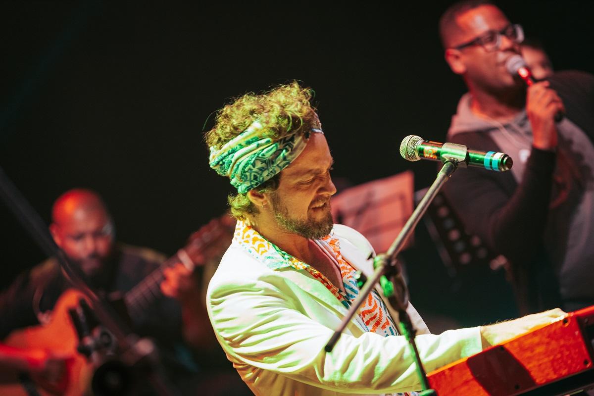 João Ventura e a Roda de Samba do Clube se apresentam nesta sexta-feira