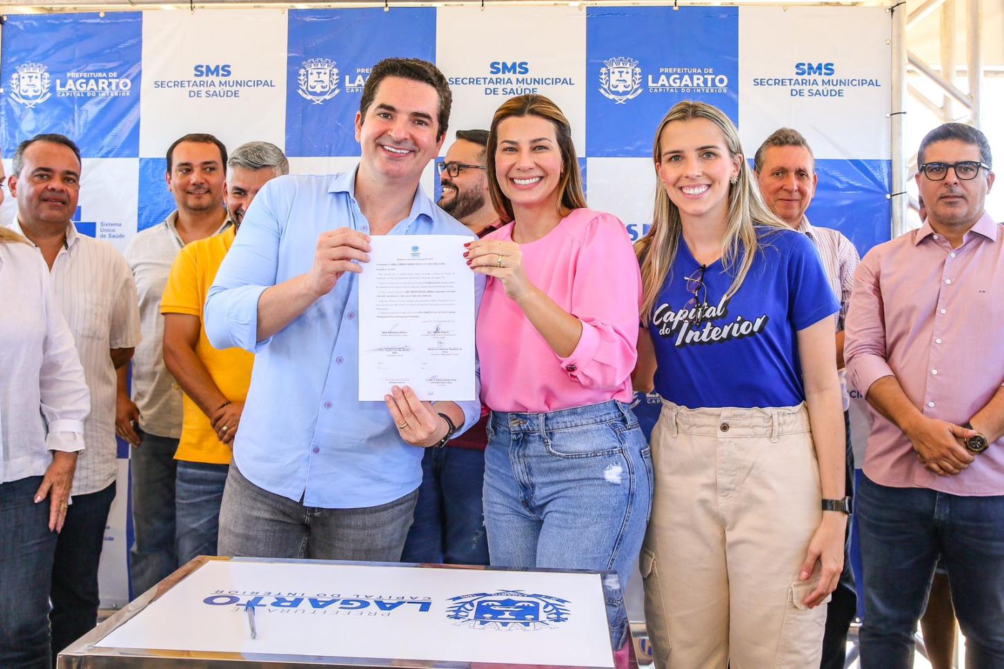 Prefeita Hilda Ribeiro assina ordem de serviço para construção da Policlínica Municipal de Lagarto