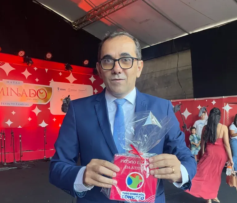 Procurador do Trabalho Emerson Albuquerque recebe Prêmio Espírito da Atitude