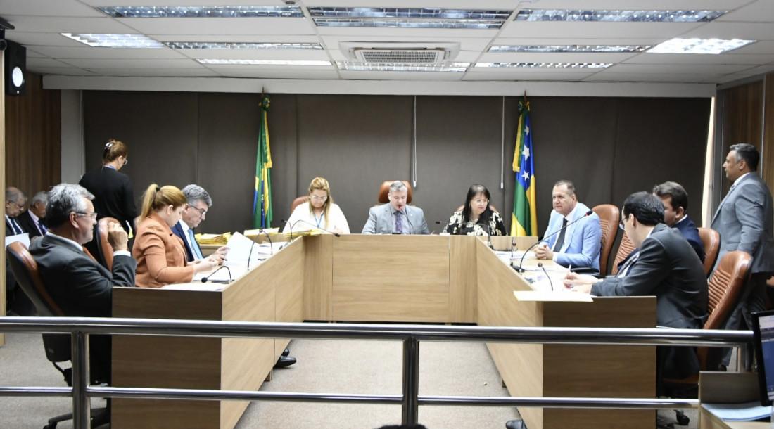 Projetos sobre progressão por tempo de serviço na PM e atualização do subsídio dos militares do Besp são aprovados