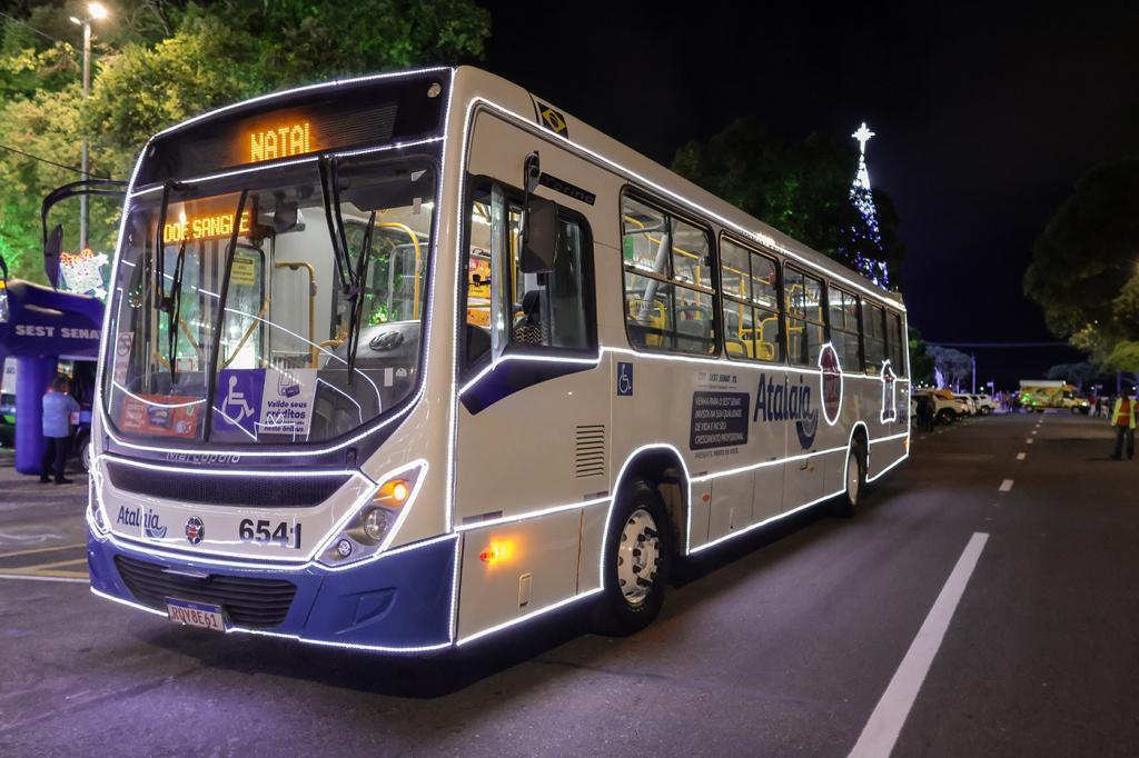 SMTT disponibiliza linha de ônibus especial para pontos da cidade