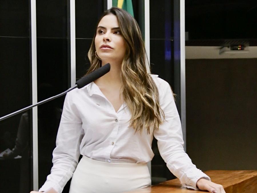 Yandra Moura apresenta PL para impulsionar cidades criativas no Brasil