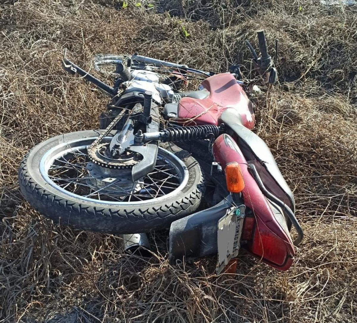 Adolescente morre após cair de moto na rodovia SE-230 em Poço Redondo