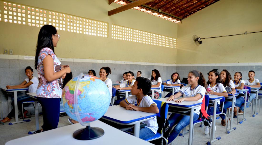 Banese lança linha de crédito para antecipar Abono do Magistério estadual