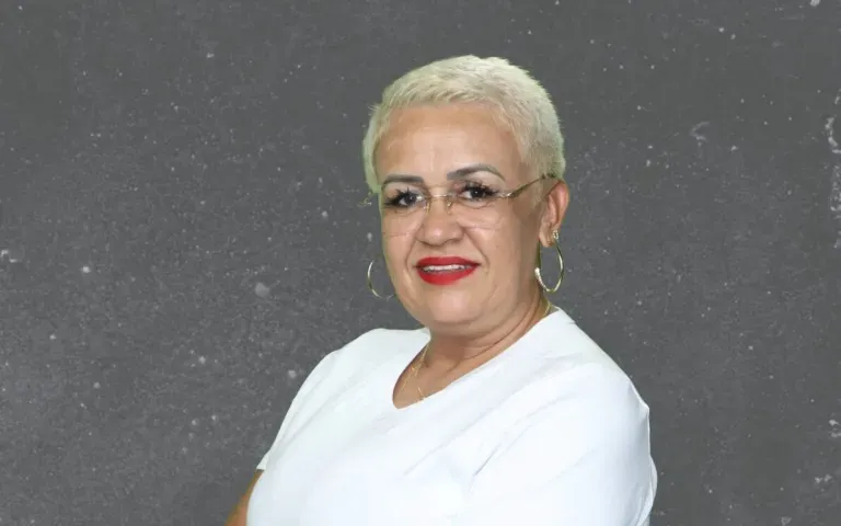 Decisão: Professora Lucivânia lança pré-candidatura a vereadora