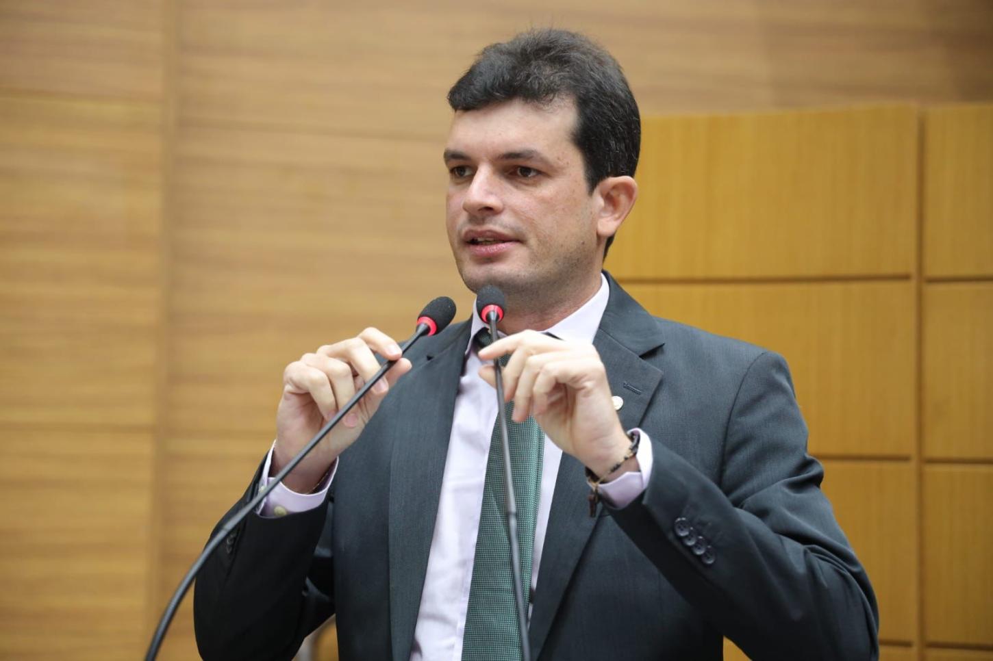 Deputado Paulo Júnior destina R$5,3 milhões em emendas para saúde, infraestrutura e mobilidade