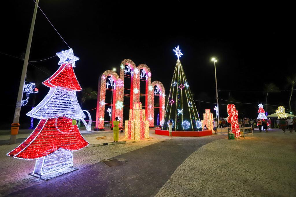 Natal Iluminado 2023: população tem até 6 de janeiro para conferir a decoração natalina da cidade