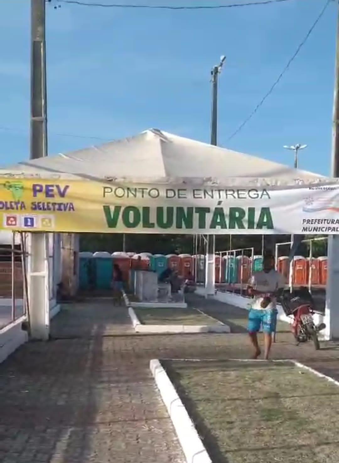 Parceria da prefeitura de Laranjeiras proporciona coleta seletiva durante o encontro cultural