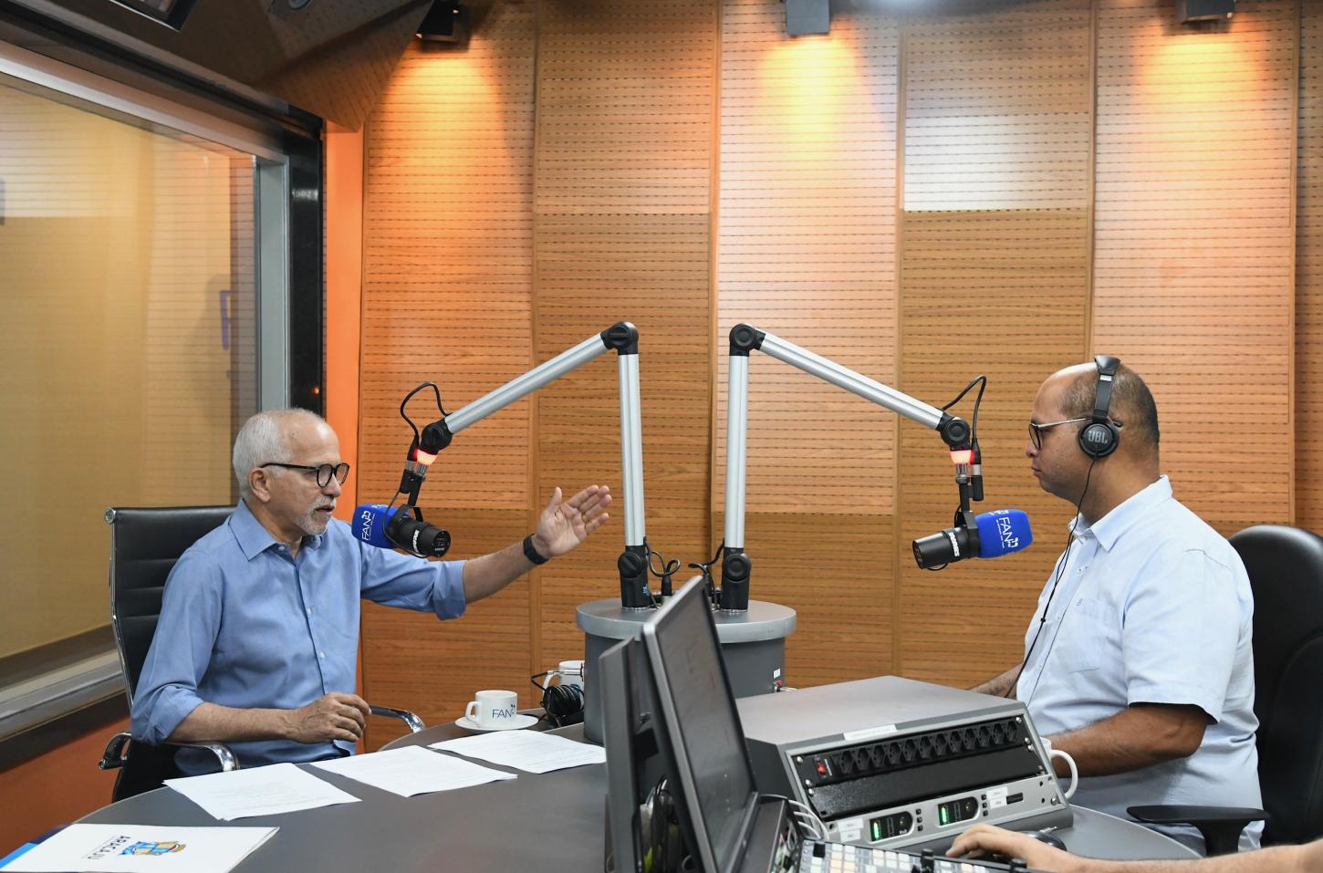 Prefeito Edvaldo faz balanço dos sete anos da gestão: fizemos uma grande transformação em Aracaju