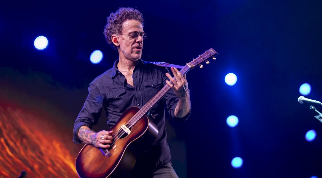 Segunda noite do Verão Sergipe é marcada por muita MPB, rock e axé no município de Pacatuba
