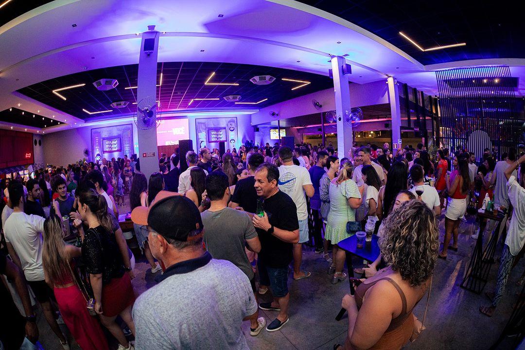 Bailinho do Clube acontece neste domingo com Danielzinho Junior e Val Valverde