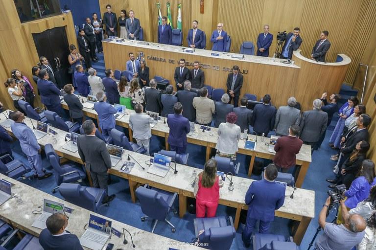 Câmara retoma os trabalhos legislativos e recebe prefeito de Aracaju para prestação de contas