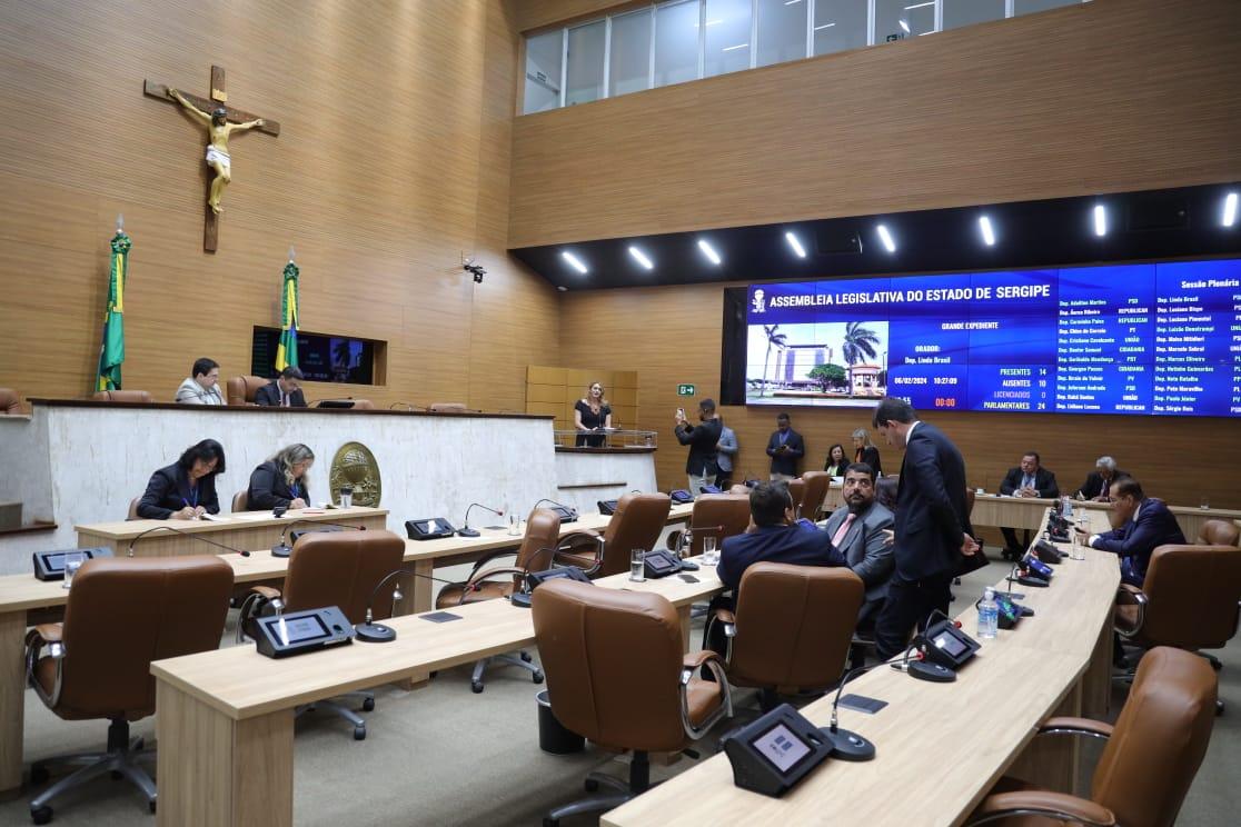 Deputados estaduais falam sobre vandalismo de Torcidas Organizadas em Sergipe