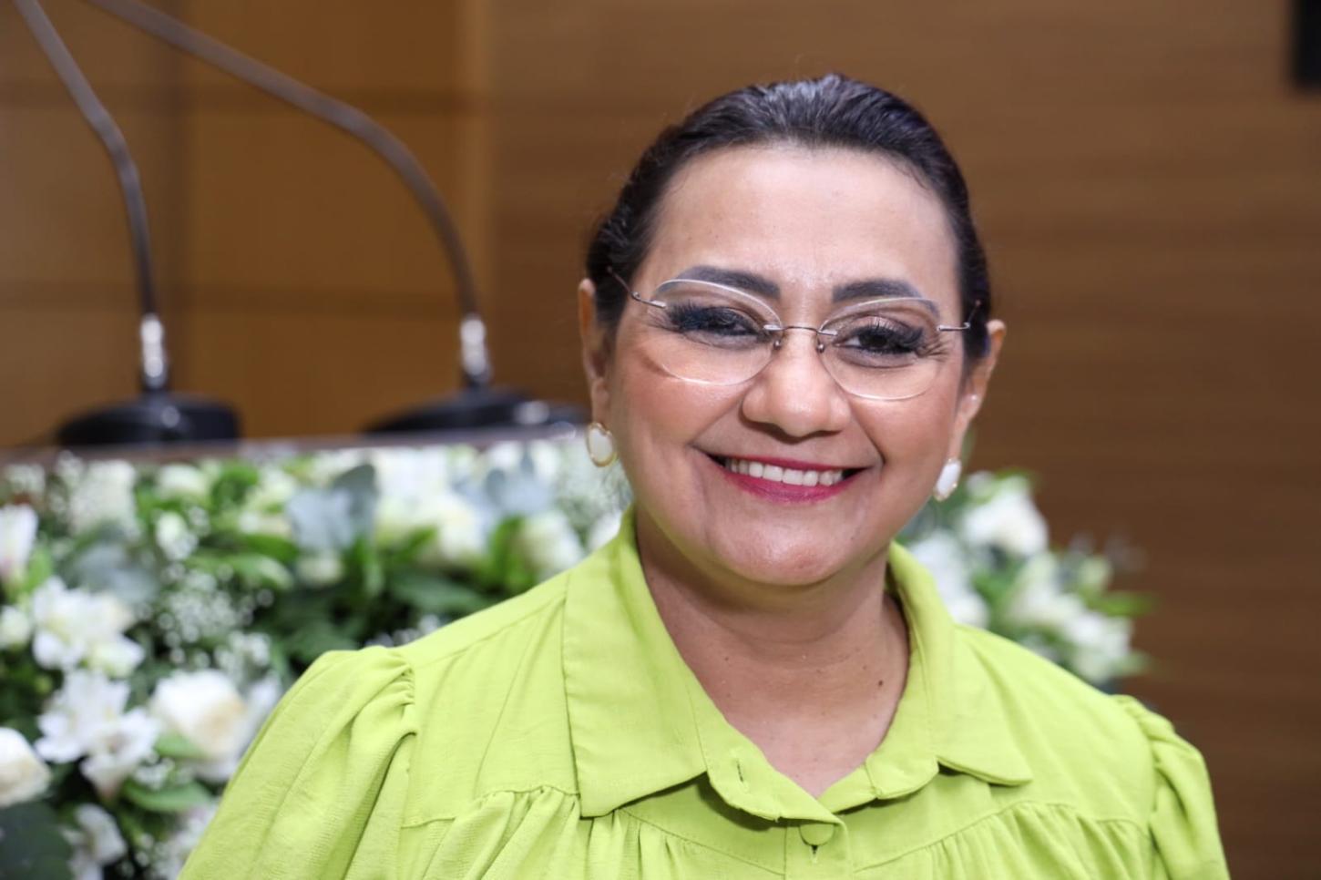 Grupo liderado por Inaldo decide pelo nome de Carminha Paiva como pré-candidata a prefeita de Socorro