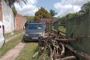 Pelotão de polícia ambiental flagra venda de carvão em Carmópolis