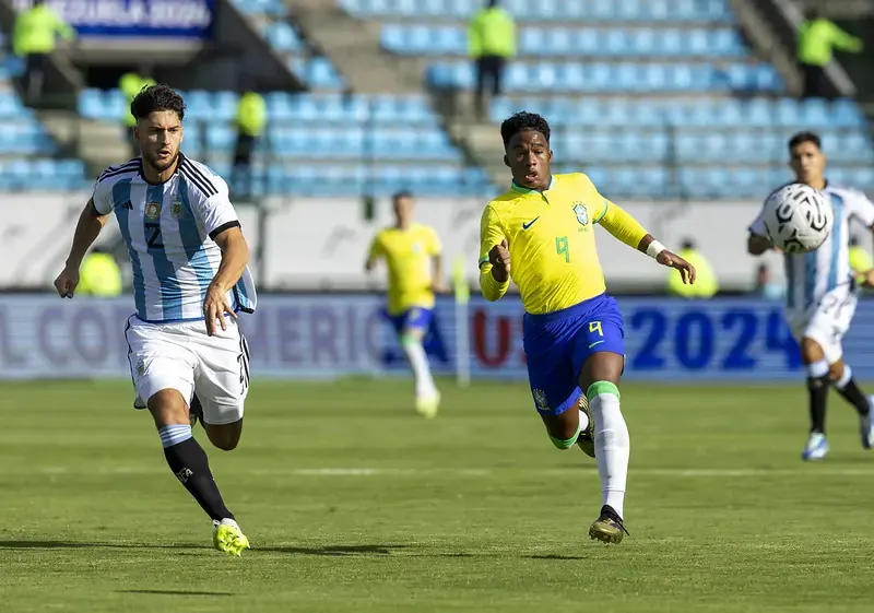Seleção brasileira perde para Argentina e fica fora dos Jogos de Paris