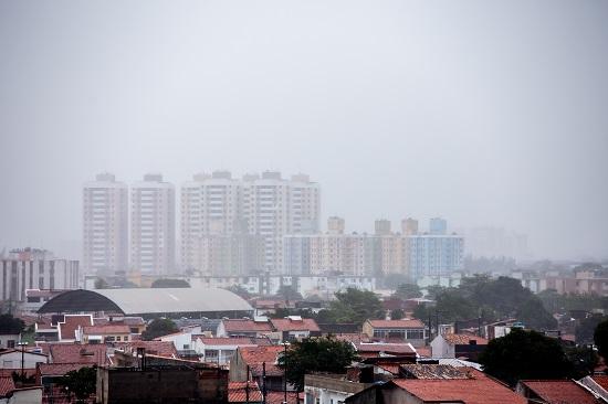 Semac emite novo alerta para possibilidade de chuvas, trovoadas e descargas elétricas atingirem Sergipe