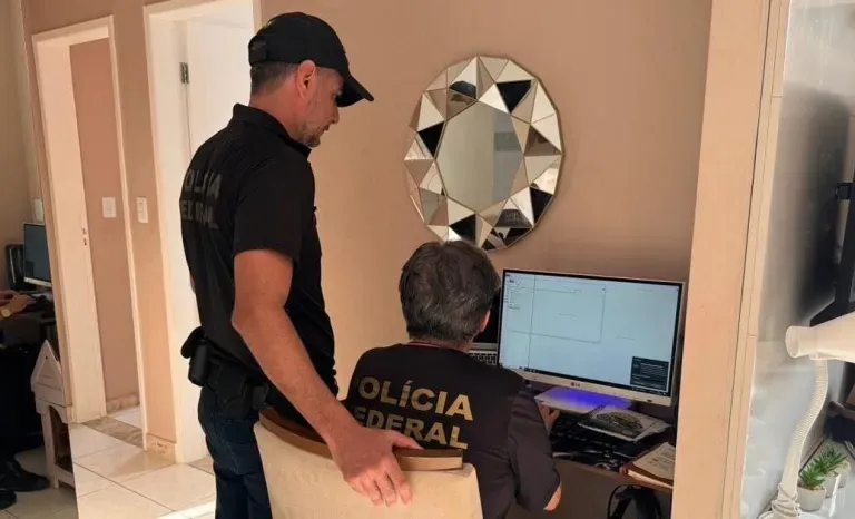 Suspeito investigado estaria utilizando redes sociais para comercializar notas falsas