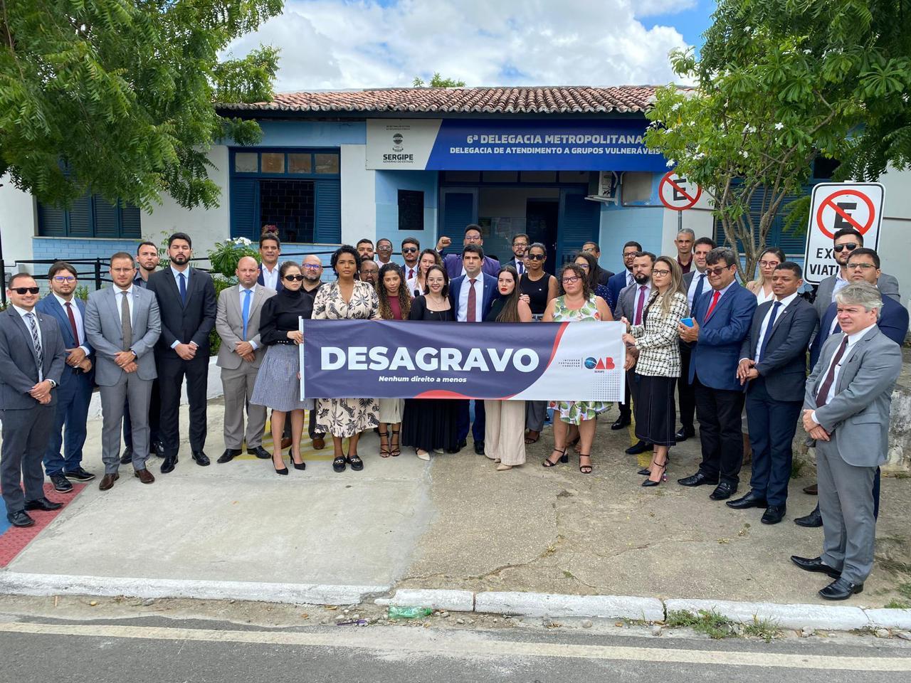 Advocacia sergipana realiza ato de desagravo público em delegacia de polícia