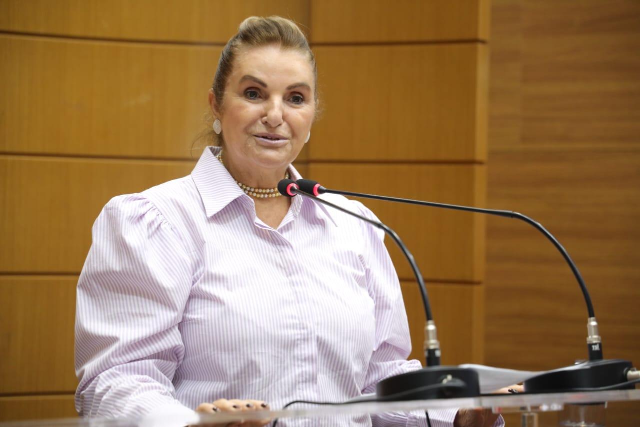 Deputada Áurea Ribeiro comemora melhorias no trânsito em  Lagarto
