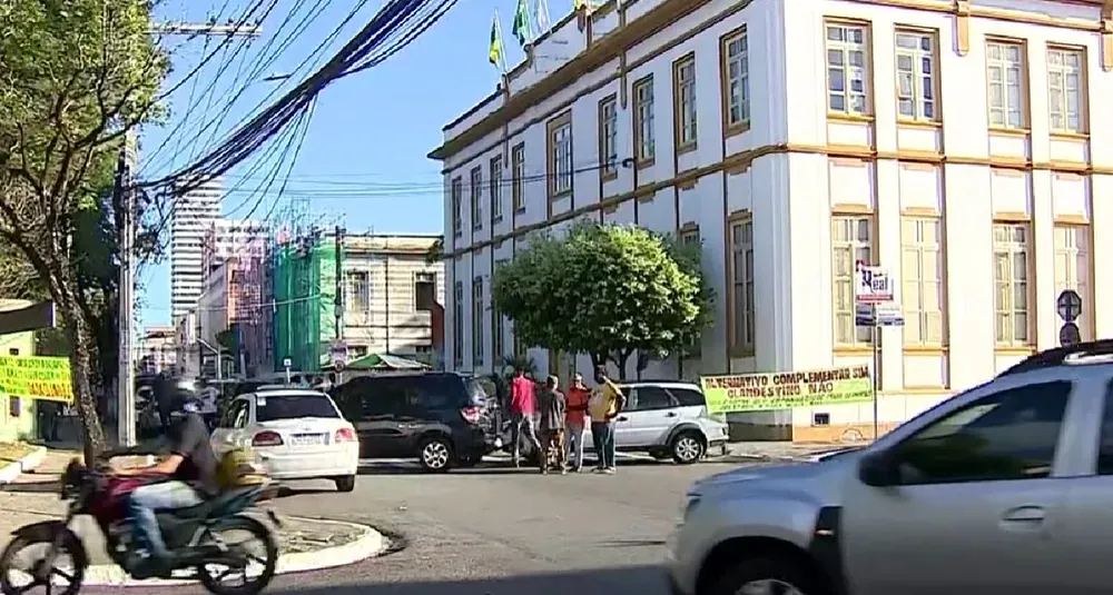 Dirigentes do Sindipema têm reunião com secretário de Educação