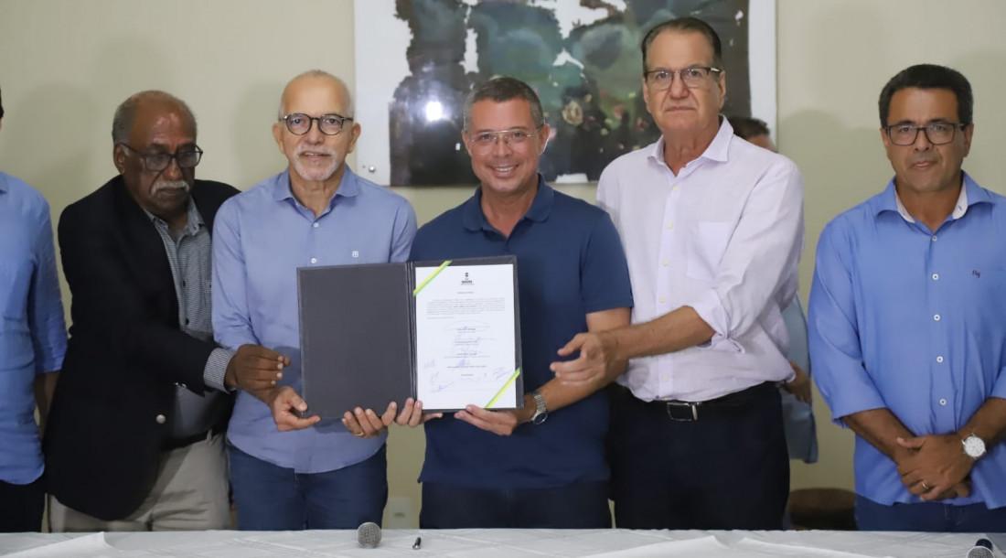 Fábio Mitidieri autoriza estudos de viabilidade para construção de nova ponte Aracaju/Barra