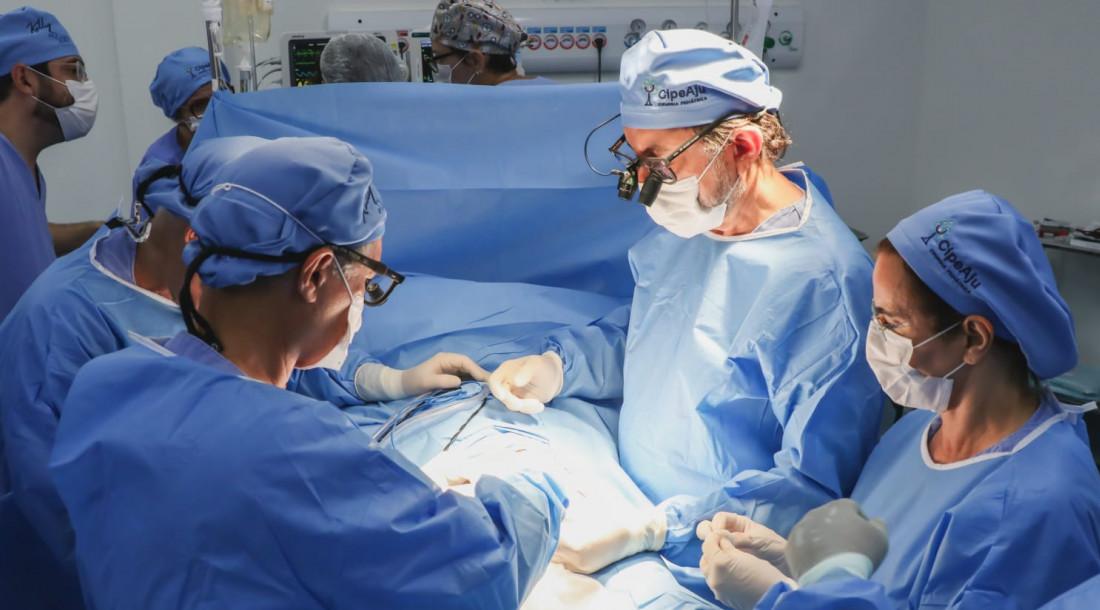 Huse realiza cirurgia de extrofia de bexiga com técnica inédita em Sergipe