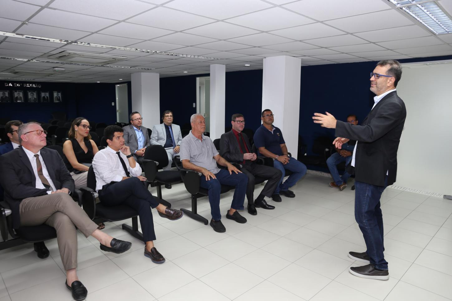 MPT de Sergipe propõe acordo para acabar com acúmulo de funções dos motoristas de ônibus