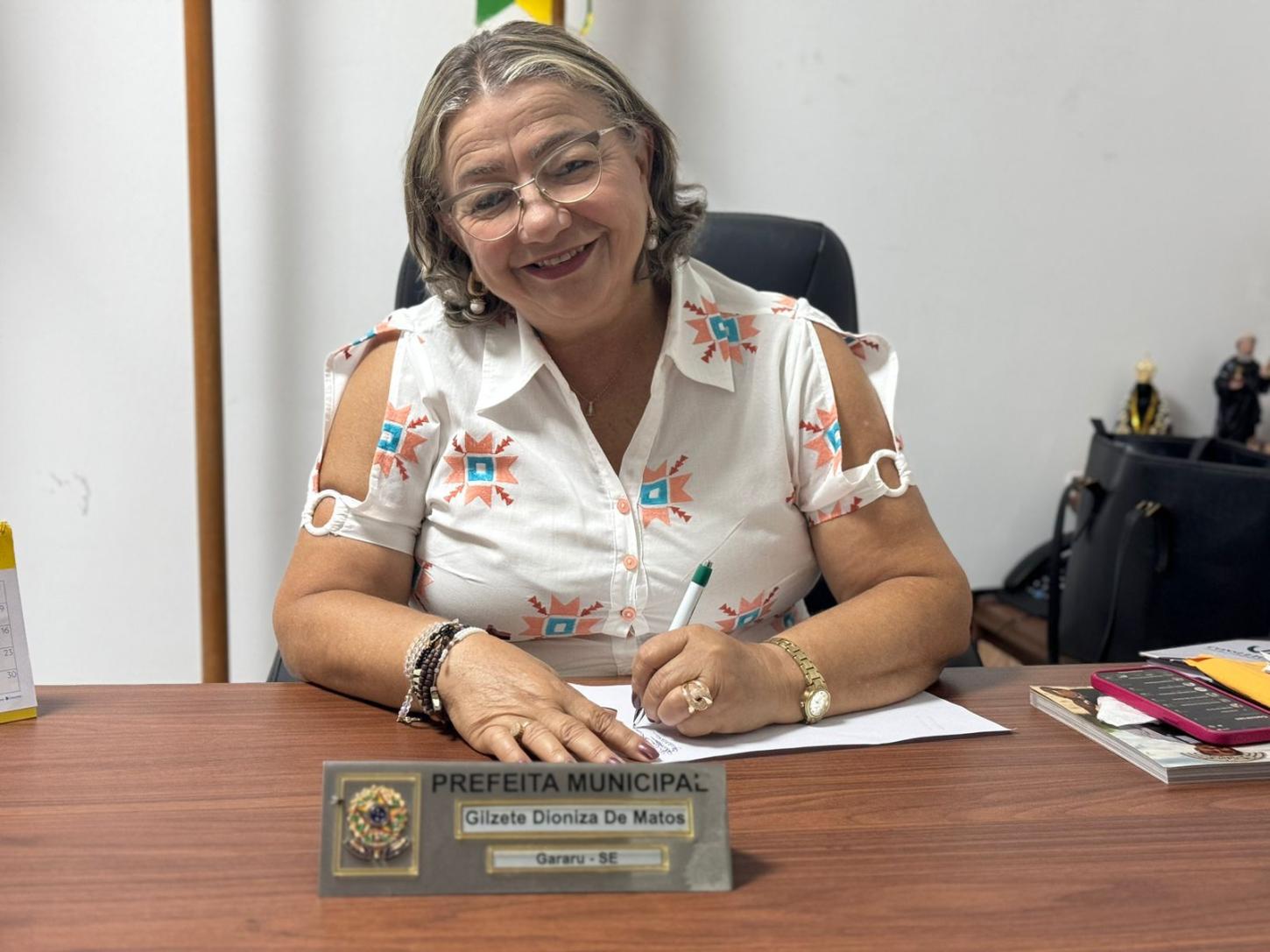 Prefeita Zete faz história com 1º reajuste de conselheiros tutelares da história de Gararu