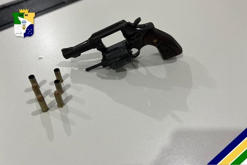Suspeito de homicídio e pistolagem troca tiros com policiais em Itabaianinha