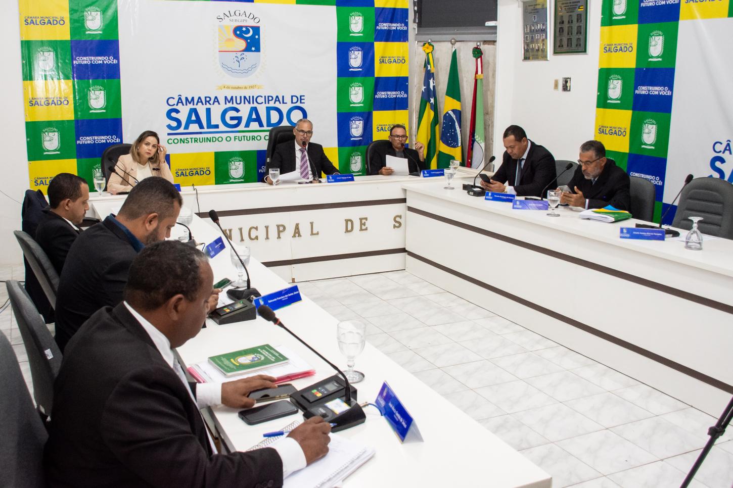 Vereadores de Salgado aprovam indicações por unanimidade em sessão da Câmara