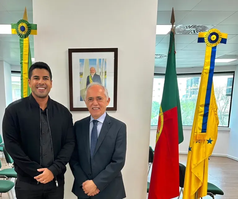 Advogado sergipano é recebido por Embaixador do Brasil em Portugal