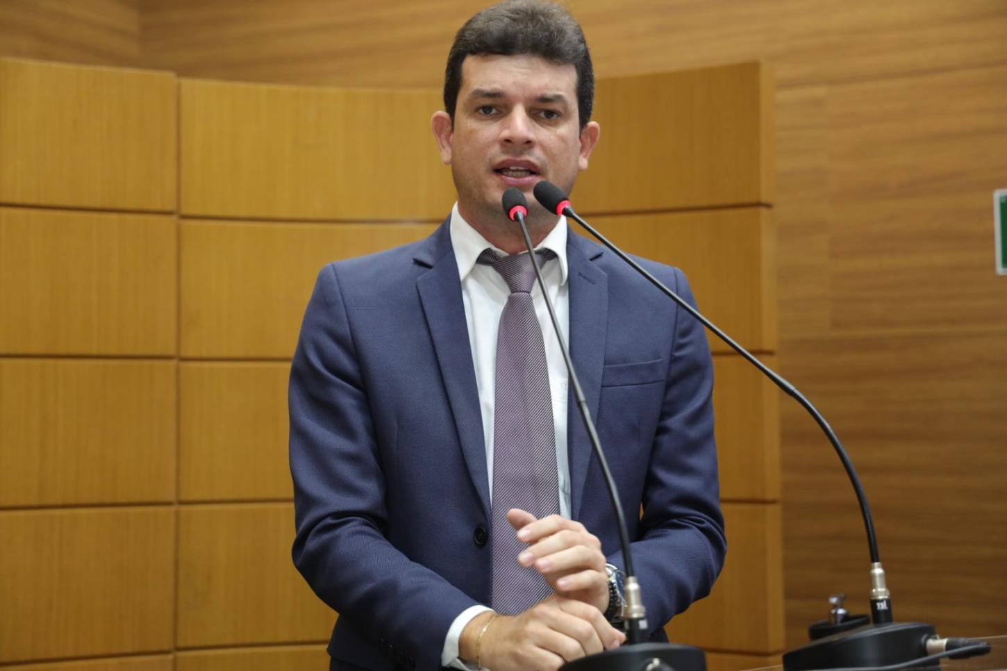 Deputado Paulo Júnior transporte intermunicipal gratuito em dias de Enem