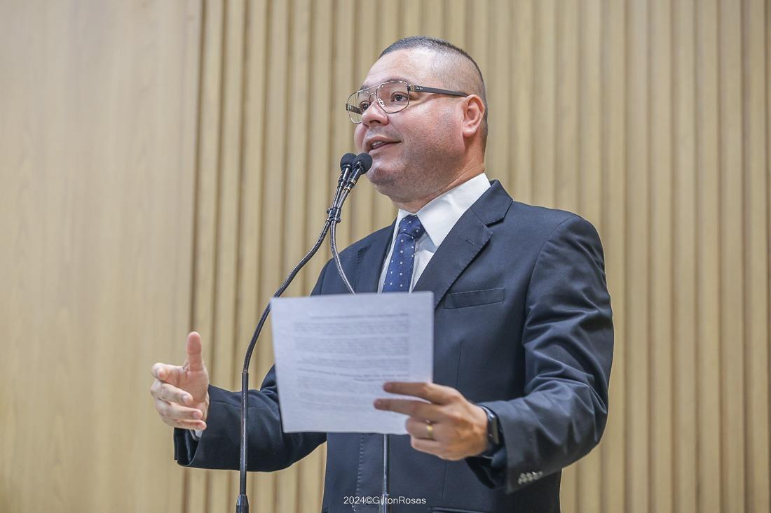 Eduardo Lima chama a atenção para o aumento da mortalidade infantil em Sergipe